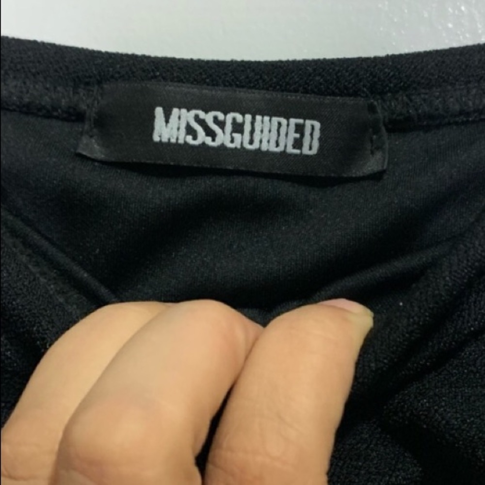 Missguided Ruffle Black Dress - Picture 5 of 8